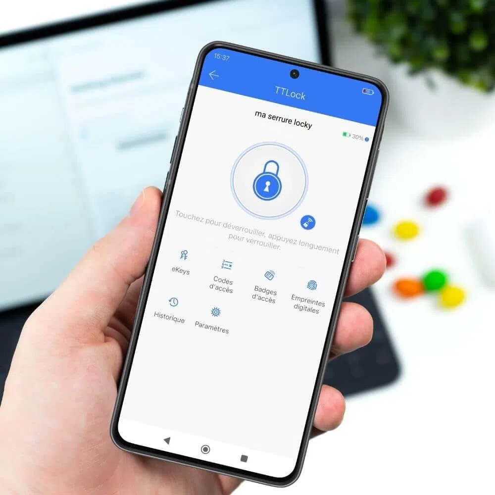 LOCKY-1 Serrure connectée Code, Badge, App, Bluetooth, Poignée intégrée
